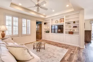 Photo #2: OC23031334 Listing 