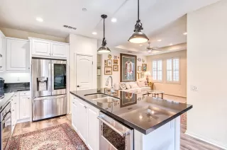 Photo #5: OC23031334 Listing 