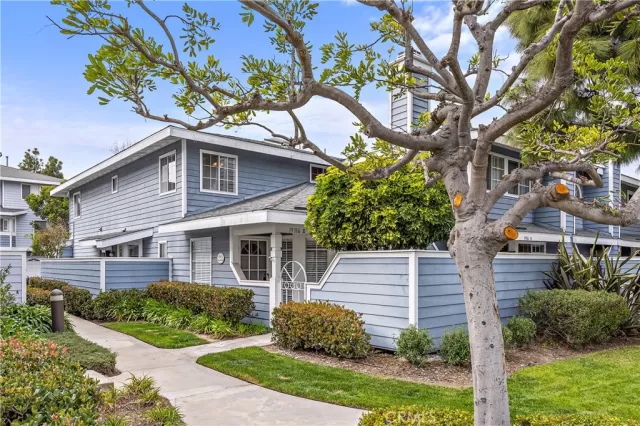 MLS: OC23031346 Condo For Sale