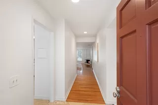 Photo #4: OC23031612 Listing