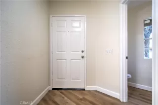 Photo #2: OC23031864 Listing