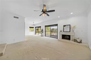 Photo #6: OC23031913 Listing