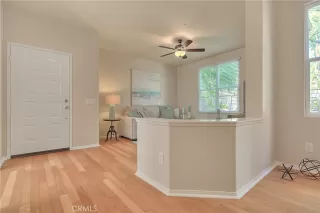 Photo #6: OC23031915 Listing 