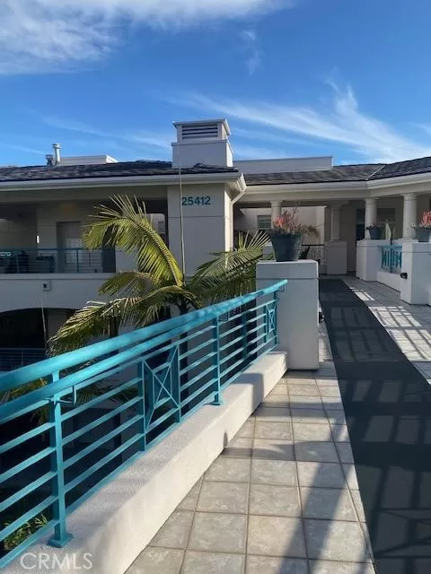 MLS: OC23032004 Condo For Sale