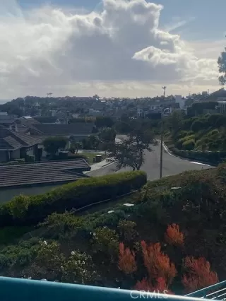 Photo #4: OC23032004 Listing 