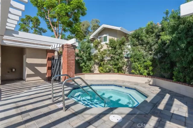 MLS: OC23032394 Condo For Sale