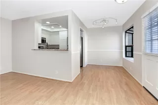 Photo #3: OC23032577 Listing