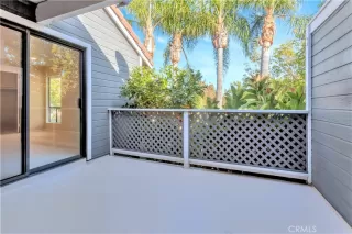 Photo #4: OC23032577 Listing