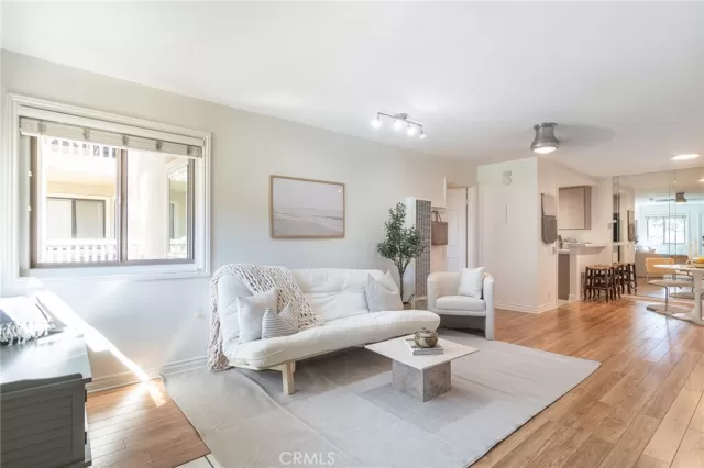 MLS: OC23033072 Condo For Sale