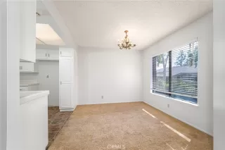 Photo #5: OC23033083 Listing