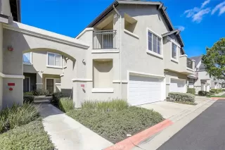 Photo #2: OC23033840 Listing 