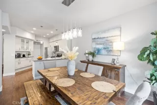 Photo #6: OC23033961 Listing