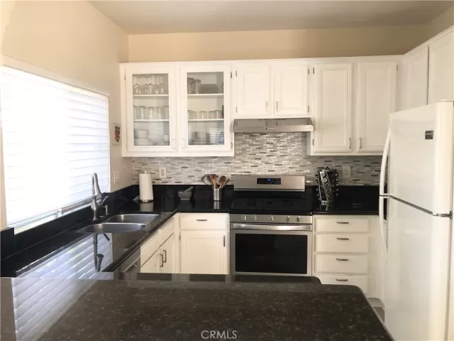 MLS: OC23034080 Condo For Sale