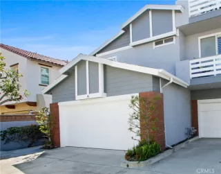 Photo #1: OC23034084 Listing 