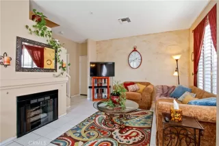 Photo #2: OC23034084 Listing 