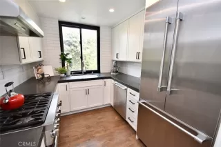 Photo #4: OC23034334 Listing 