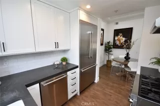 Photo #6: OC23034334 Listing 