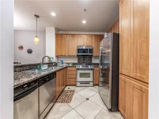 Photo #3: OC23034336 Listing