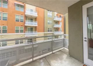 Photo #4: OC23034336 Listing