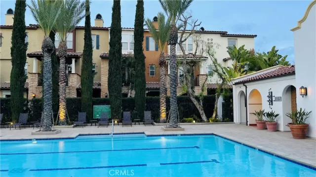 MLS: OC23034428 Condo For Sale