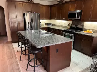 Photo #2: OC23034428 Listing 