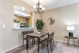 Photo #6: OC23034448 Listing