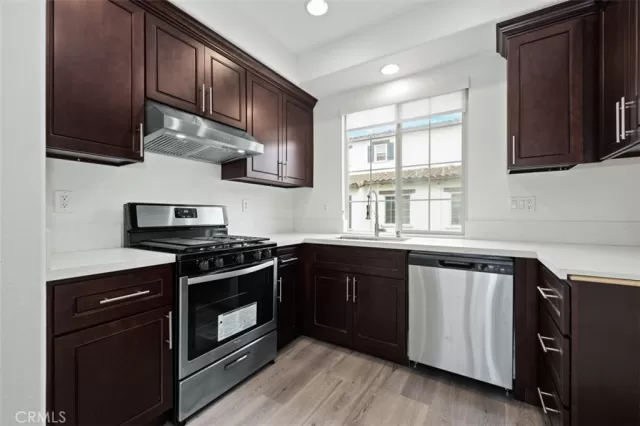 MLS: OC23034516 Condo For Sale