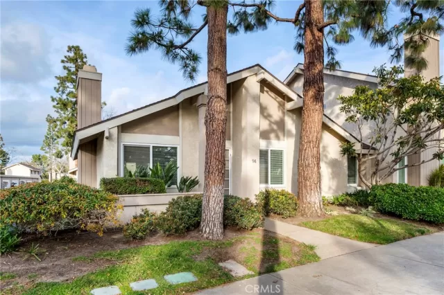 MLS: OC23034988 Condo For Sale