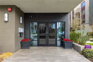 Photo #1: OC23035011 Listing