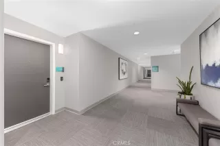 Photo #6: OC23035011 Listing