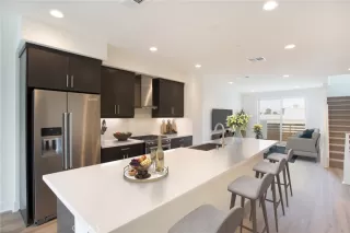 Photo #1: OC23035042 Listing