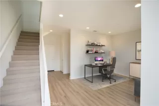 Photo #5: OC23035042 Listing