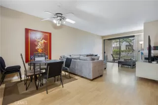 Photo #1: OC23035102 Listing 