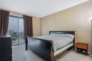 Photo #6: OC23035102 Listing 