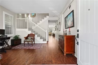 Photo #2: OC23035118 Listing 