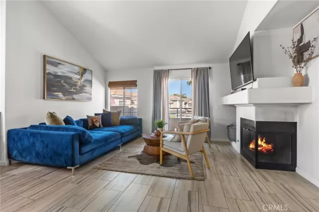 MLS: OC23035459 Condo For Sale