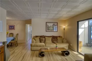 Photo #4: OC23035531 Listing