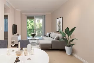 Photo #2: OC23035687 Listing 