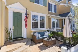 Photo #4: OC23035713 Listing 