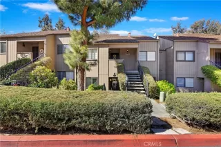 Photo #2: OC23036208 Listing