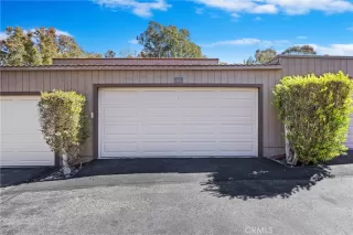 Photo #5: OC23036208 Listing