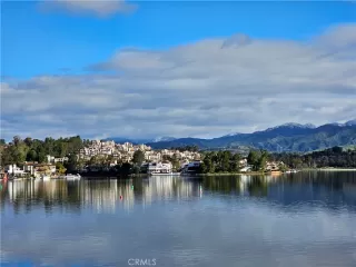 Photo #3: OC23036338 Listing