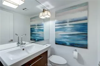 Photo #5: OC23036361 Listing 