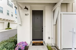 Photo #6: OC23036640 Listing