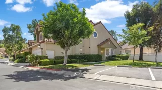 Photo #2: OC23036869 Listing 