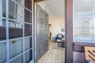 Photo #2: OC23037175 Listing