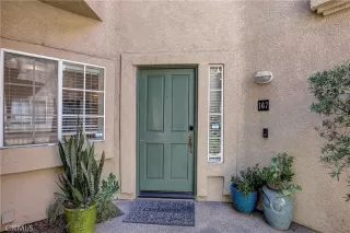 Photo #2: OC23037283 Listing 