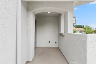 Photo #3: OC23037881 Listing 