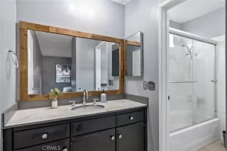 Photo #3: OC23037946 Listing 