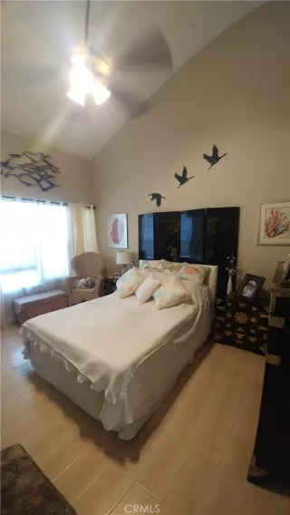 Photo #2: OC23038025 Listing 